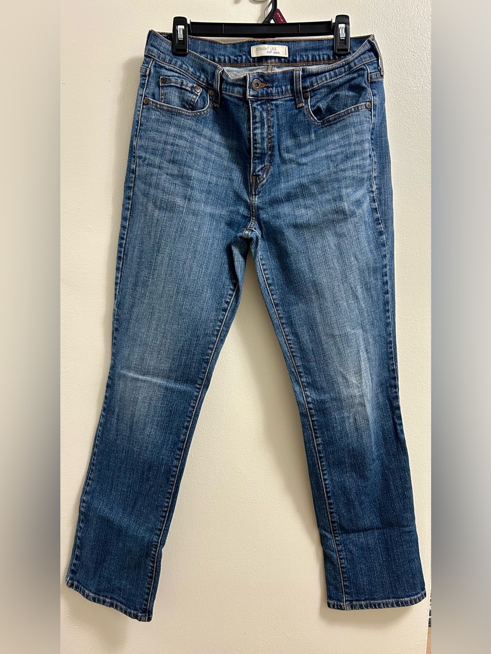 Levi's Medium Blue Straight-Leg Women's Jeans